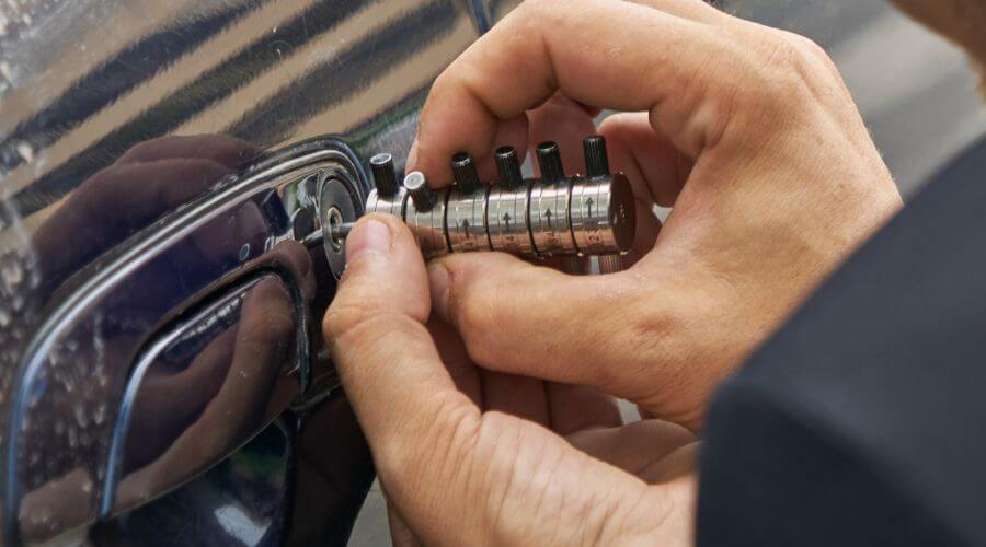 Expert flood damage restoration services in Fanrock, WV